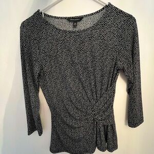 Banana Republic Women’s Black and White Speckled Top